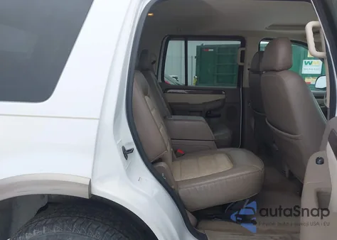 2004 Ford Explorer Eddie Bauer z USA, uszkodzony, nr VIN 1FMZU74K74UB38547